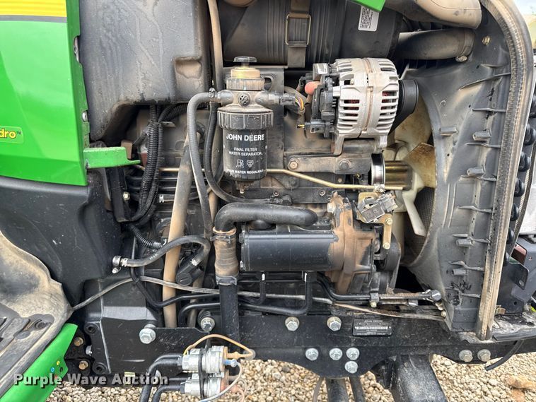 image for item EV7698 2013 John Deere 4720 MFWD tractor