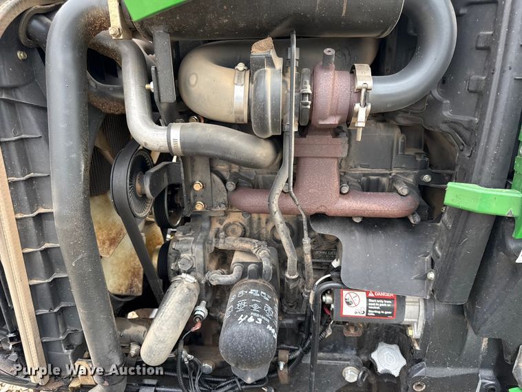 image for item EV7698 2013 John Deere 4720 MFWD tractor