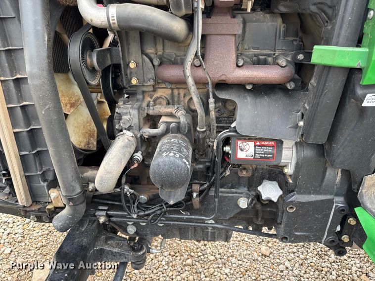 image for item EV7698 2013 John Deere 4720 MFWD tractor