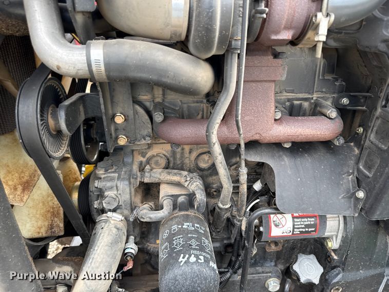 image for item EV7698 2013 John Deere 4720 MFWD tractor