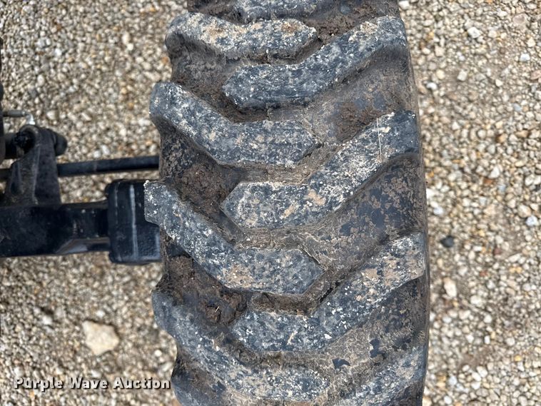 image for item EV7698 2013 John Deere 4720 MFWD tractor