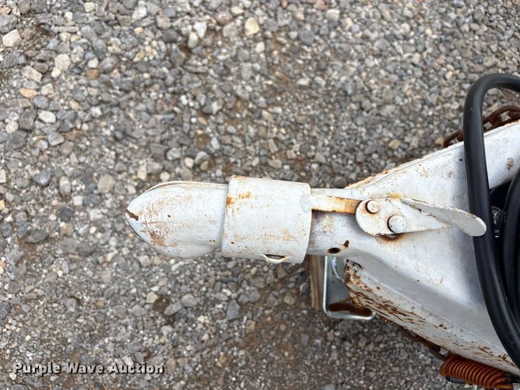 image for item EW1501 2005 Contract Manufacturer livestock trailer