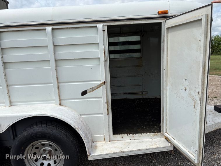 image for item EW1501 2005 Contract Manufacturer livestock trailer