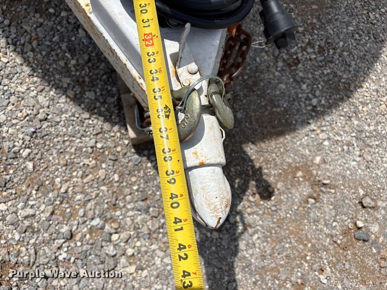 image for item EW1501 2005 Contract Manufacturer livestock trailer