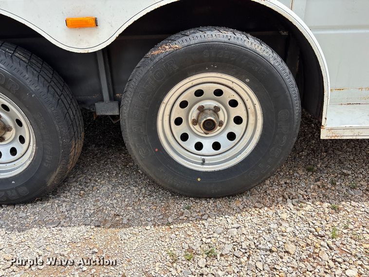 image for item EW1501 2005 Contract Manufacturer livestock trailer