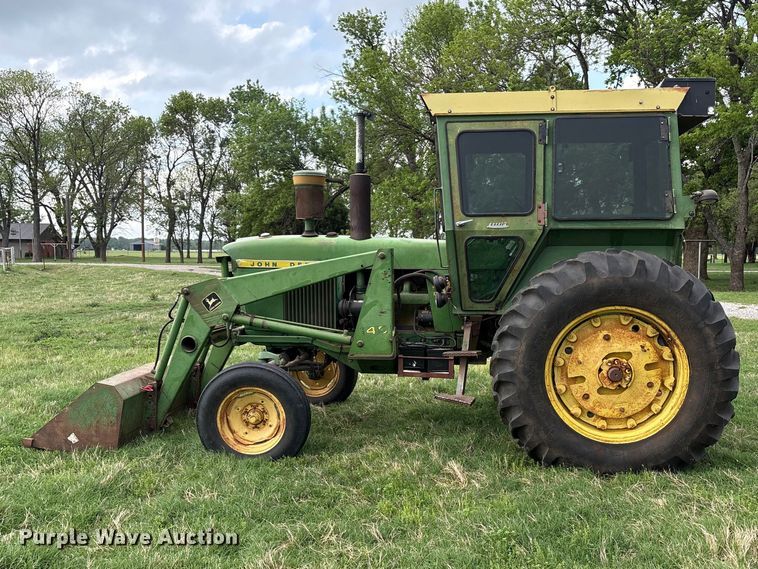 image for item EW1537 1968 John Deere 4020 tractor