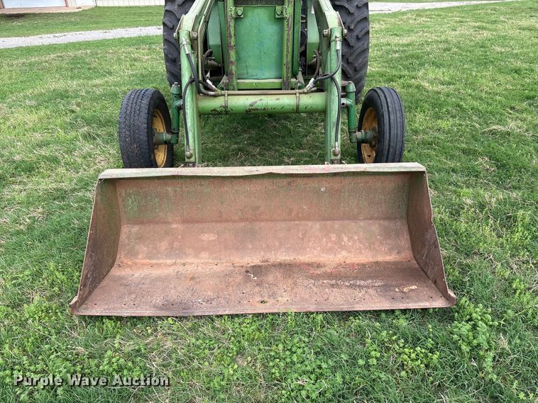 image for item EW1537 1968 John Deere 4020 tractor