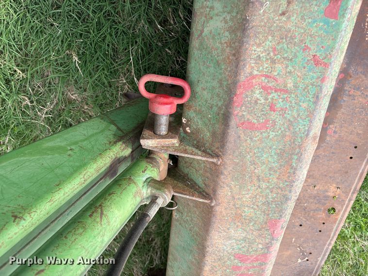 image for item EW1537 1968 John Deere 4020 tractor