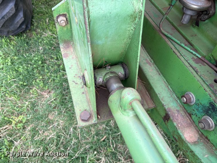 image for item EW1537 1968 John Deere 4020 tractor