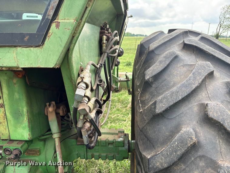 image for item EW1537 1968 John Deere 4020 tractor