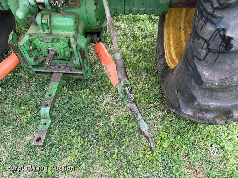 image for item EW1537 1968 John Deere 4020 tractor