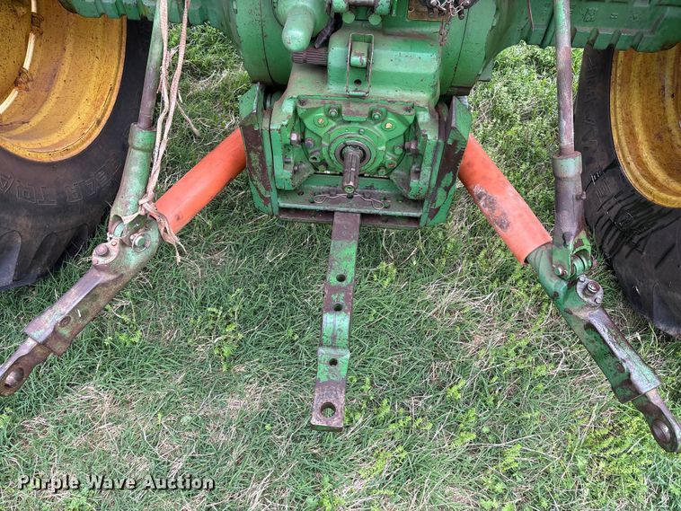 image for item EW1537 1968 John Deere 4020 tractor