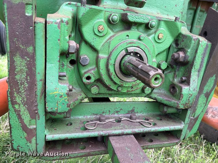 image for item EW1537 1968 John Deere 4020 tractor