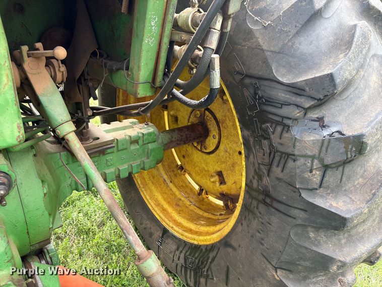 image for item EW1537 1968 John Deere 4020 tractor