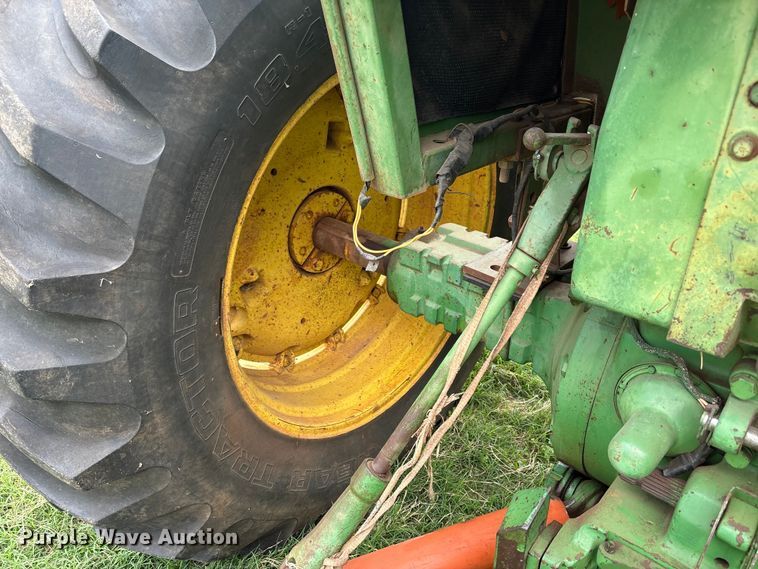 image for item EW1537 1968 John Deere 4020 tractor