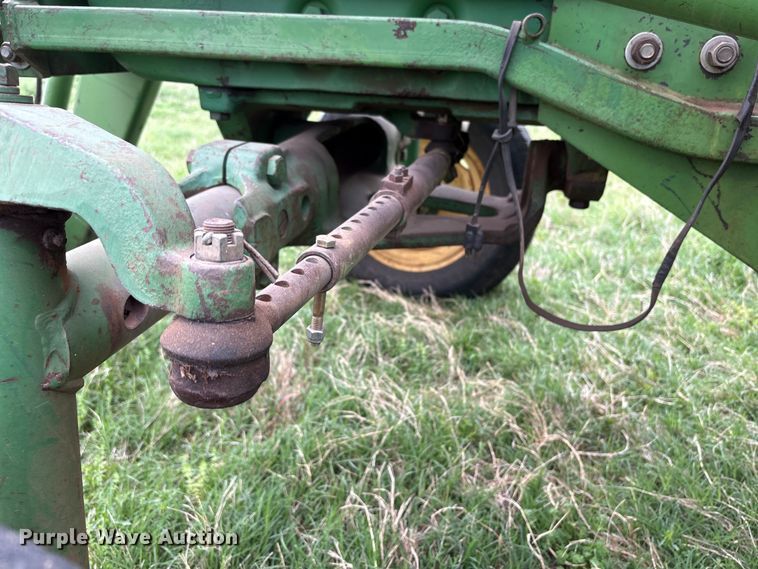 image for item EW1537 1968 John Deere 4020 tractor