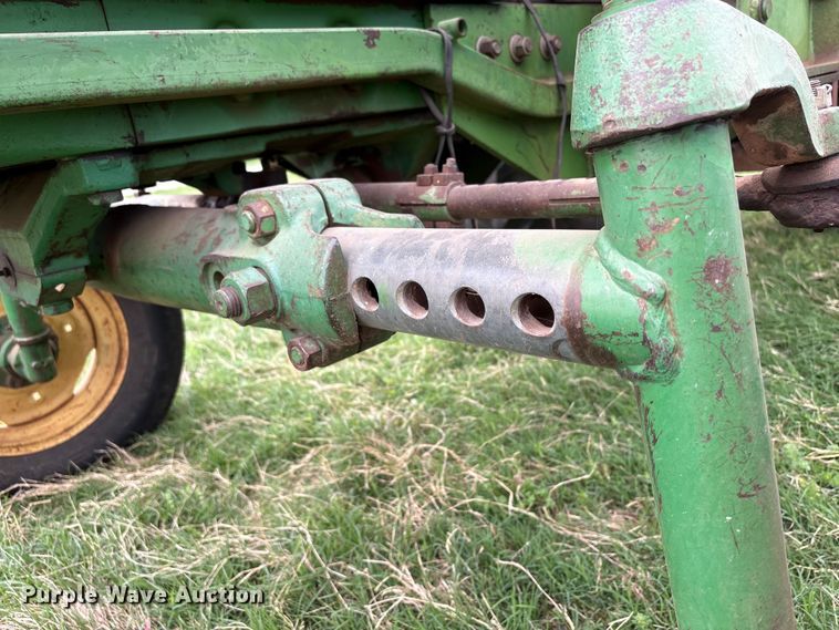 image for item EW1537 1968 John Deere 4020 tractor