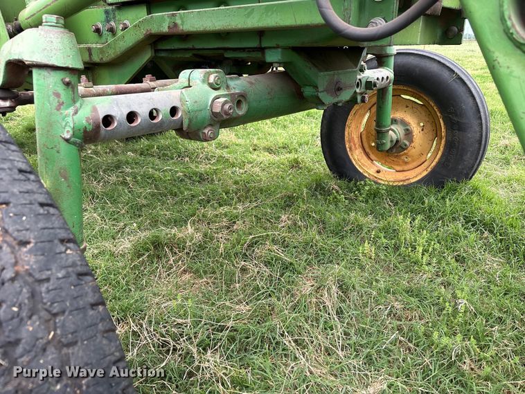 image for item EW1537 1968 John Deere 4020 tractor