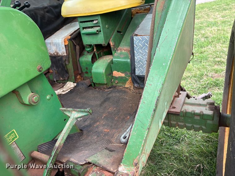 image for item EW1537 1968 John Deere 4020 tractor