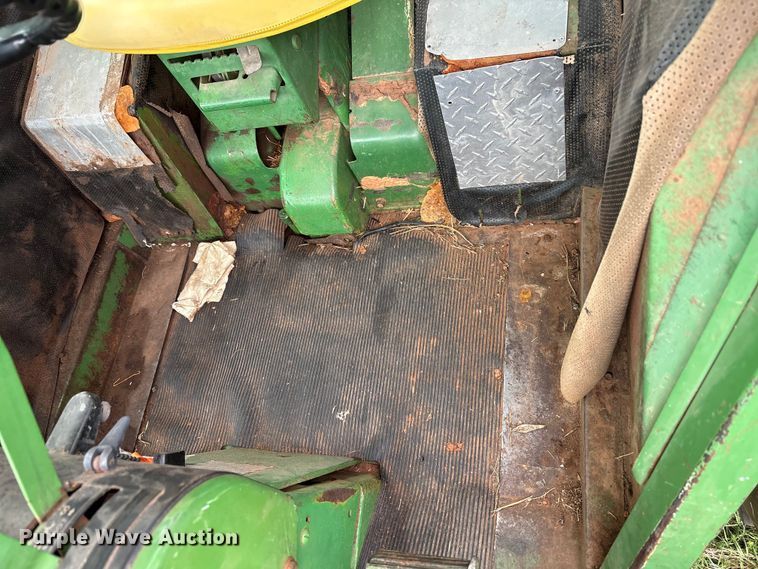 image for item EW1537 1968 John Deere 4020 tractor