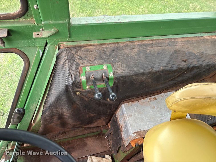 image for item EW1537 1968 John Deere 4020 tractor