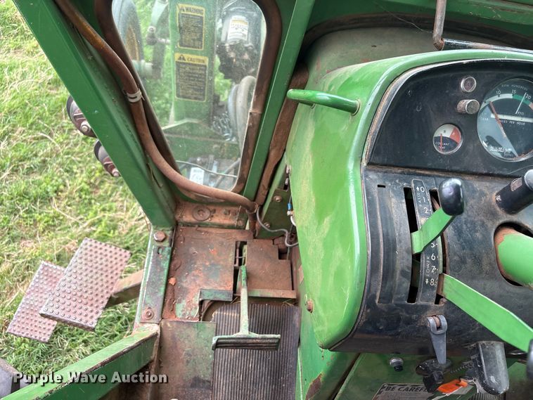 image for item EW1537 1968 John Deere 4020 tractor