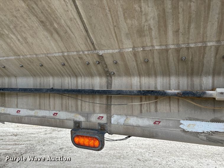 image for item FB3308 2013 Warren AT-36-SER4 feed delivery trailer