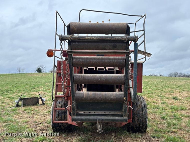 image for item FB3346 1996 Hesston 4755 large square baler