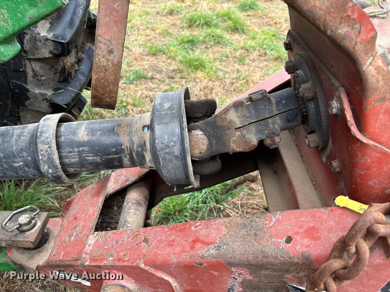 image for item FB3346 1996 Hesston 4755 large square baler