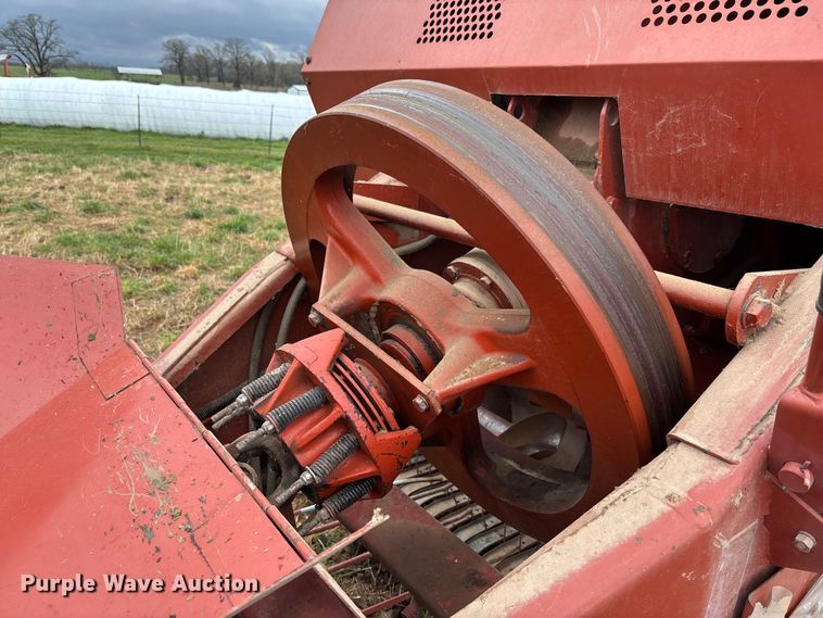 image for item FB3346 1996 Hesston 4755 large square baler
