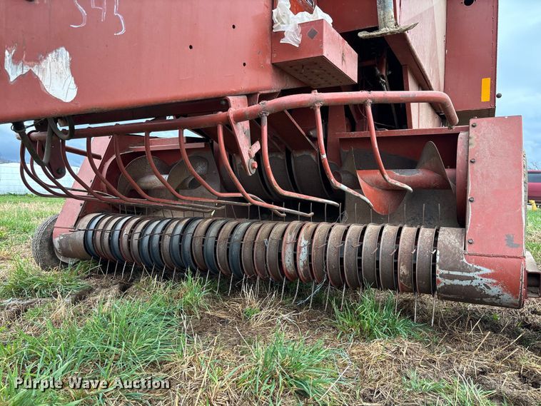 image for item FB3346 1996 Hesston 4755 large square baler