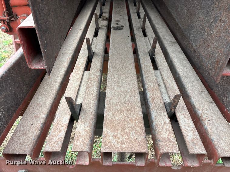 image for item FB3346 1996 Hesston 4755 large square baler