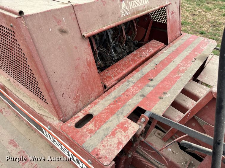 image for item FB3346 1996 Hesston 4755 large square baler