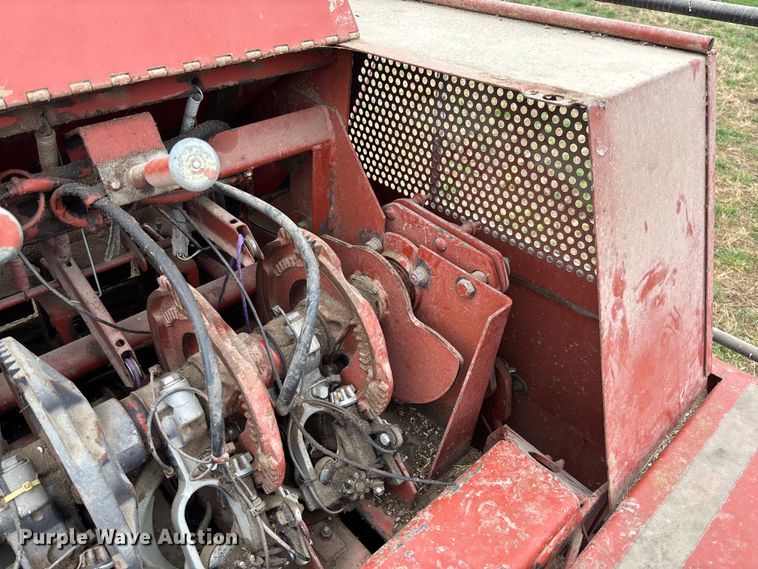 image for item FB3346 1996 Hesston 4755 large square baler