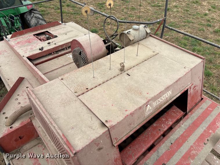 image for item FB3346 1996 Hesston 4755 large square baler