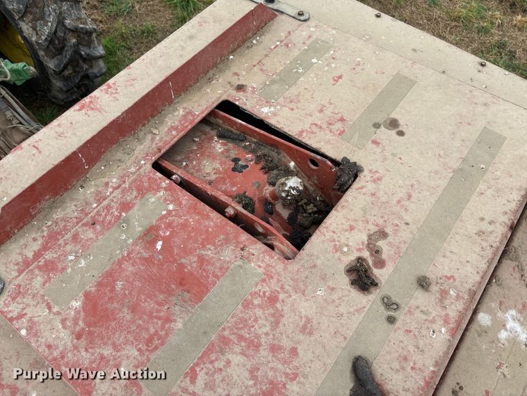 image for item FB3346 1996 Hesston 4755 large square baler