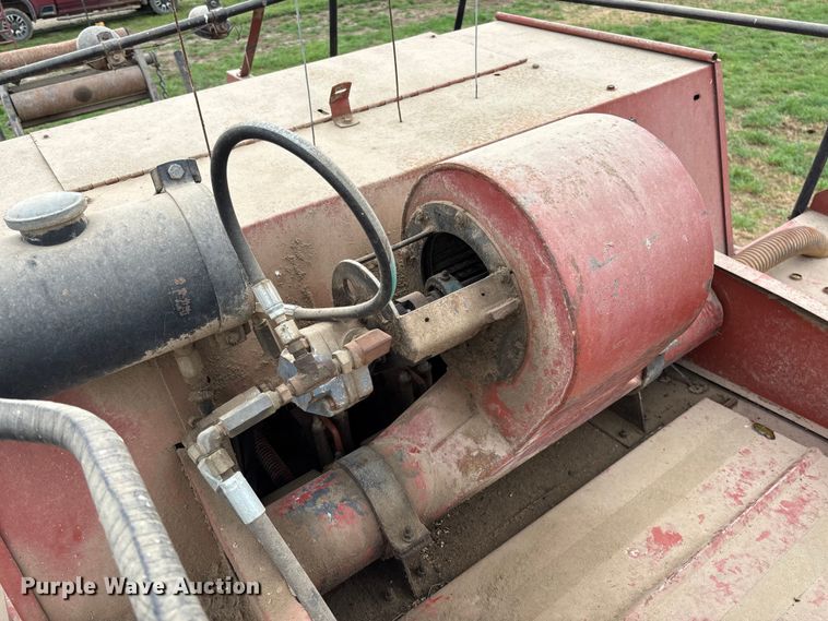 image for item FB3346 1996 Hesston 4755 large square baler