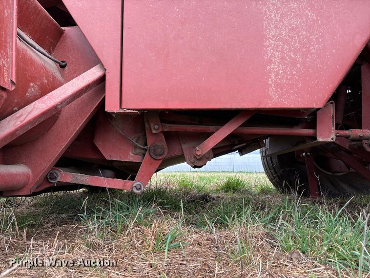 image for item FB3346 1996 Hesston 4755 large square baler