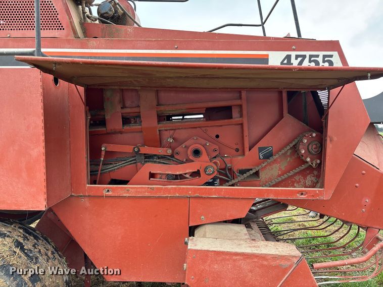 image for item FB3346 1996 Hesston 4755 large square baler
