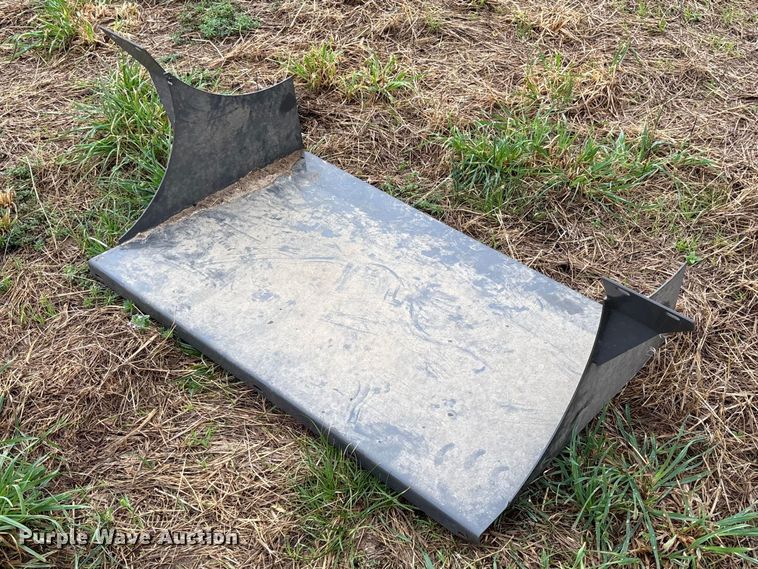 image for item FB3346 1996 Hesston 4755 large square baler