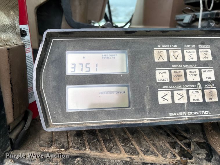 image for item FB3346 1996 Hesston 4755 large square baler