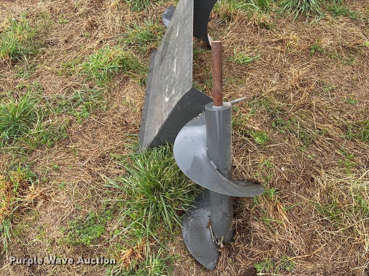 image for item FB3346 1996 Hesston 4755 large square baler