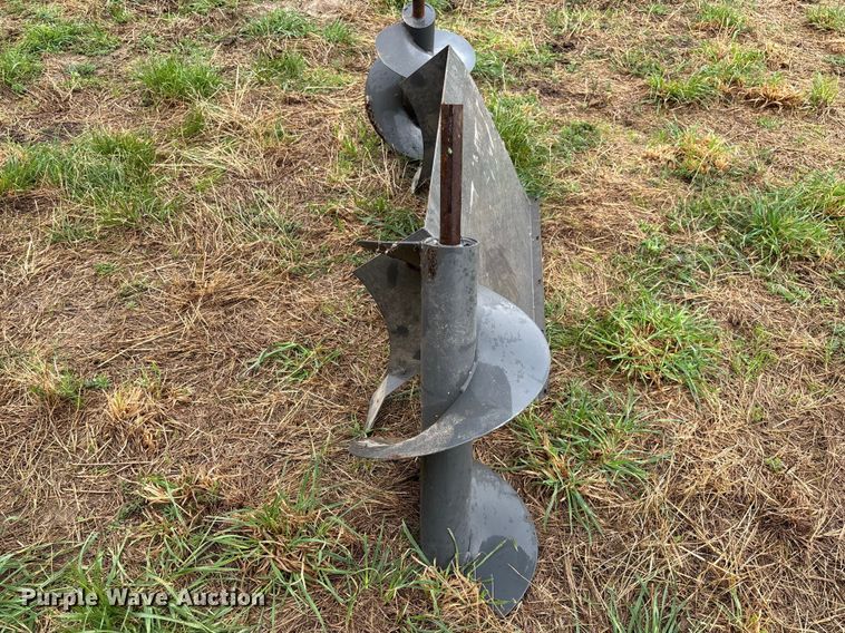 image for item FB3346 1996 Hesston 4755 large square baler