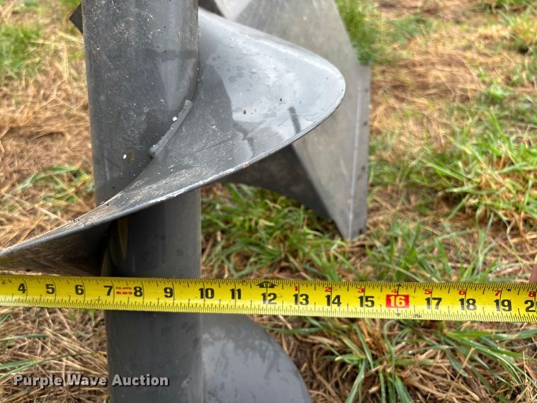 image for item FB3346 1996 Hesston 4755 large square baler