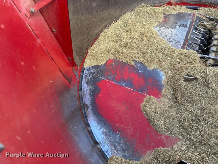 image for item FB3360 Farmhand XG30 tub grinder