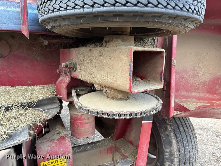 image for item FB3360 Farmhand XG30 tub grinder