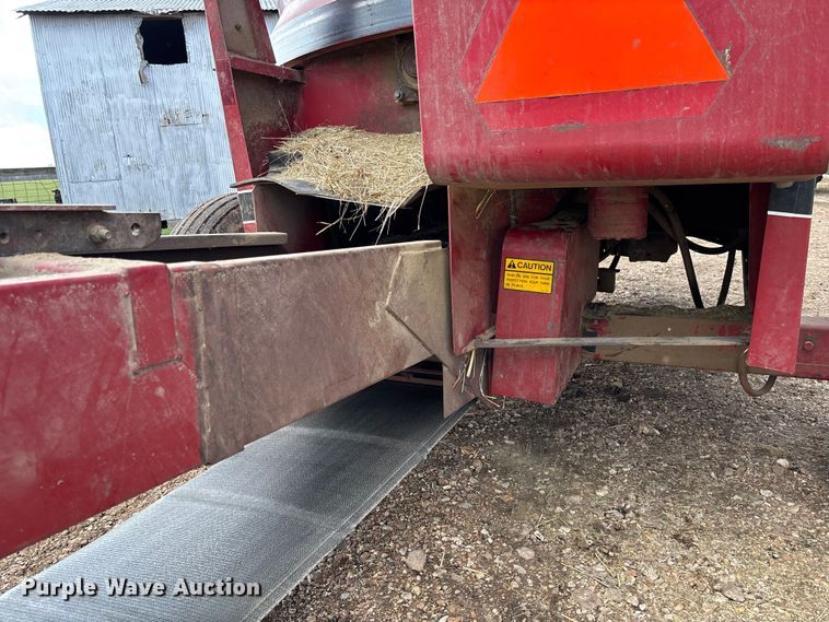 image for item FB3360 Farmhand XG30 tub grinder