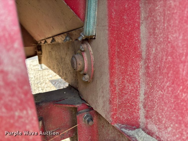 image for item FB3360 Farmhand XG30 tub grinder