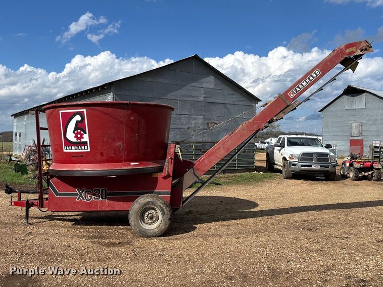 image for item FB3360 Farmhand XG30 tub grinder