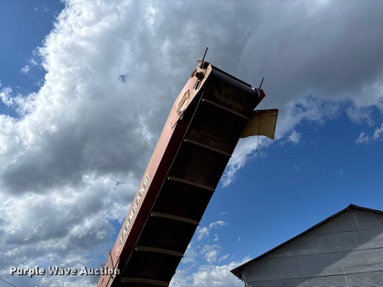 image for item FB3360 Farmhand XG30 tub grinder